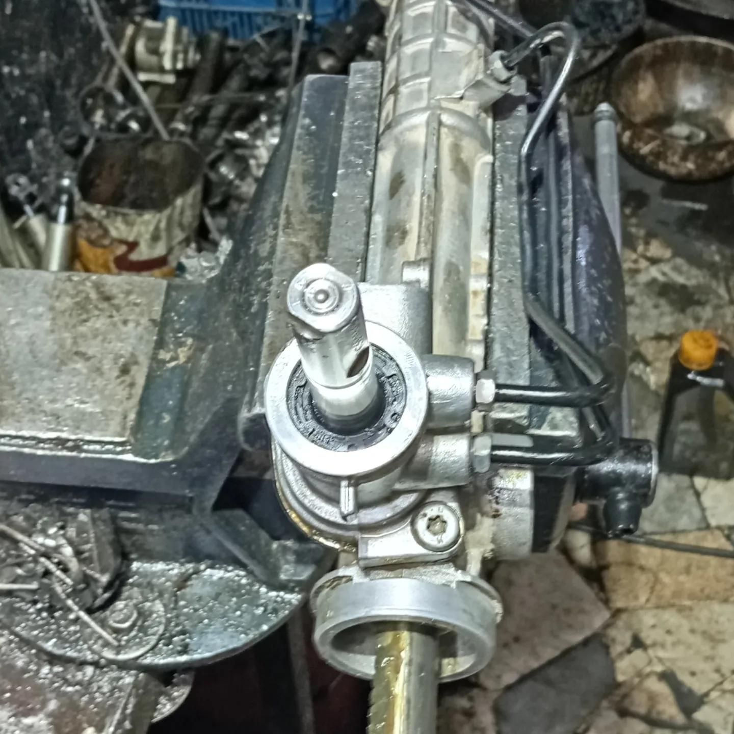 تعمیر انواع جعبه فرمان خودروهای سواری باقیمت عالی|خدمات موتور و ماشین|قرچک, ولی آباد|دیوار