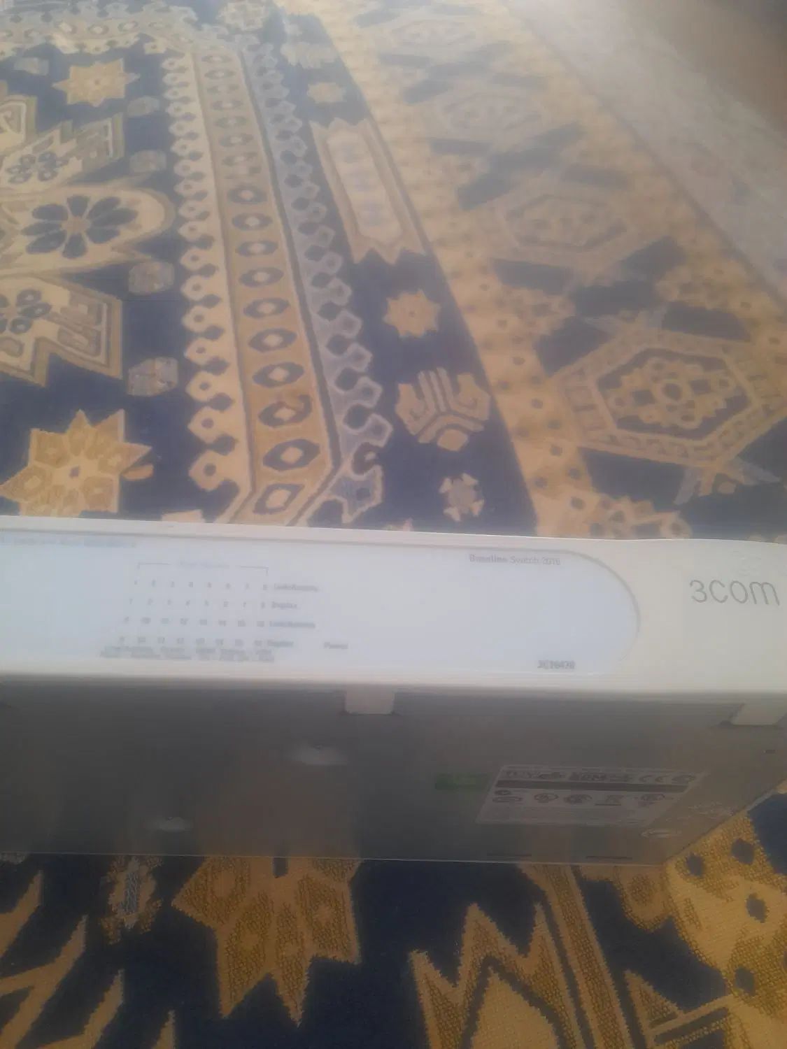 دستگاه سوئیچ شبکه ای D-Linkپورت۱۶ومدل3COMو۱۶پورت|مودم و تجهیزات شبکه|تهران, نیروی هوایی (پیروزی)|دیوار