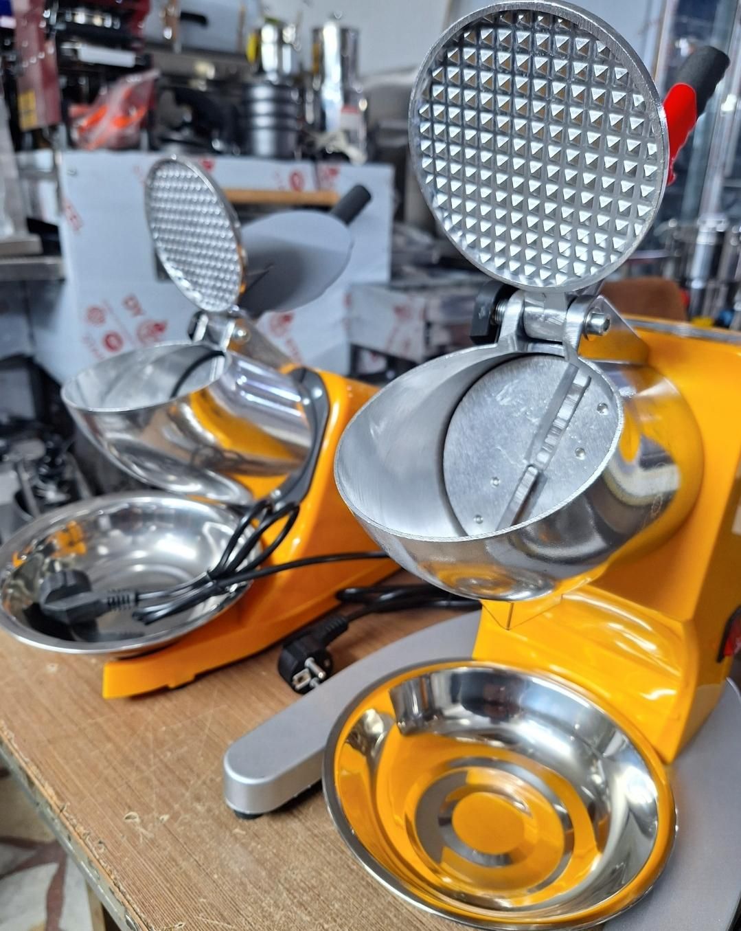 یخ خردکن برقی آیس کراشر وارداتی|خردکن، آسیاب، غذاساز|ساری, |دیوار