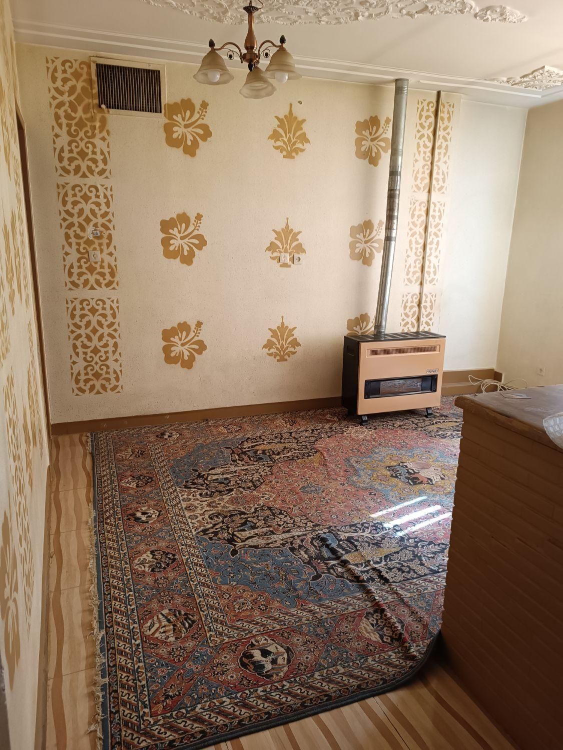 اجاره سوییت مبله در ملک شهر|اجارهٔ کوتاه‌مدت آپارتمان و سوئیت|اصفهان, ناصرخسرو|دیوار