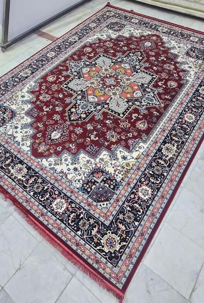 چی(دیگه نگران لکه هانباشید فرش های مهر جادو دارن)|فرش|زاهدان, |دیوار