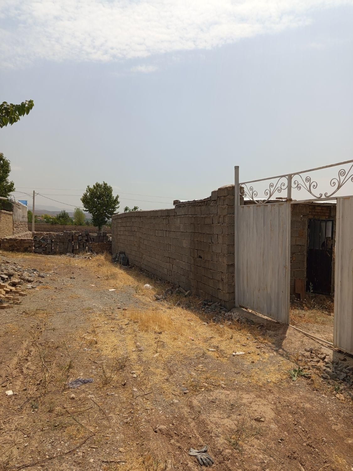 فروشی زمین کردان غربی (فشند )|فروش زمین و ملک کلنگی|هشتگرد, فشند|دیوار