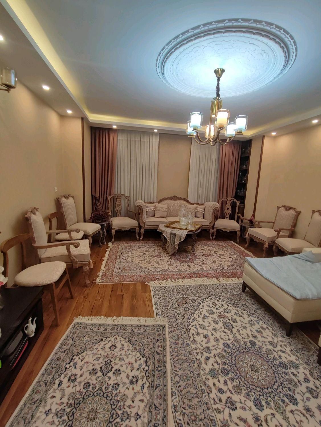 آپارتمان ۹۲ متری دو خوابه بازسازی فول امکانات|فروش آپارتمان|اصفهان, ملک‌شهر|دیوار