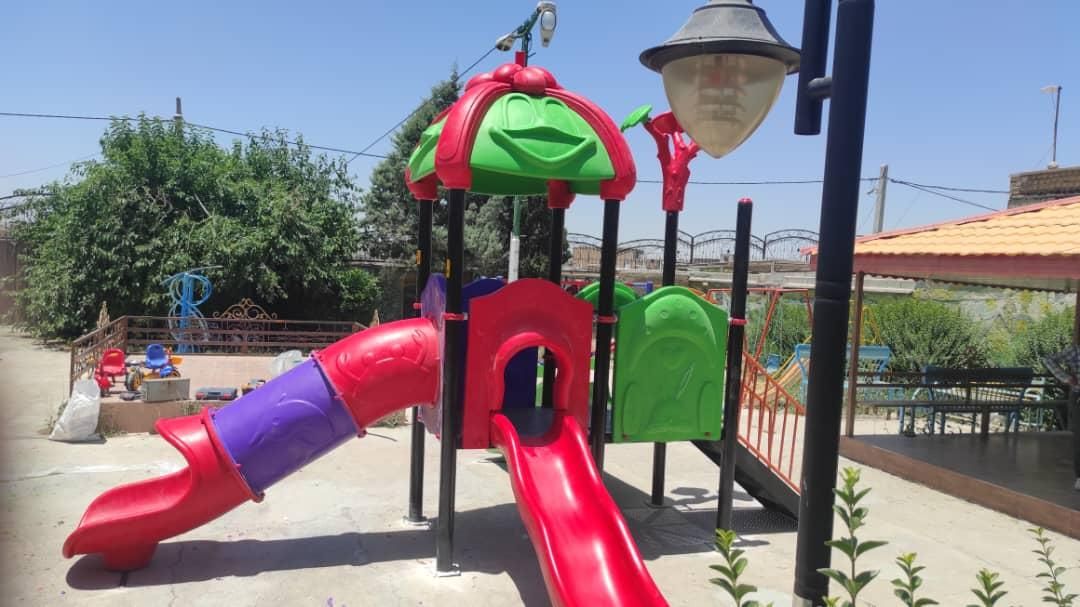 مجموعه بازی پارکی کد۹لوازم مهدکودک تاب پلی اتیلن۹|اسباببازی|قشم, |دیوار