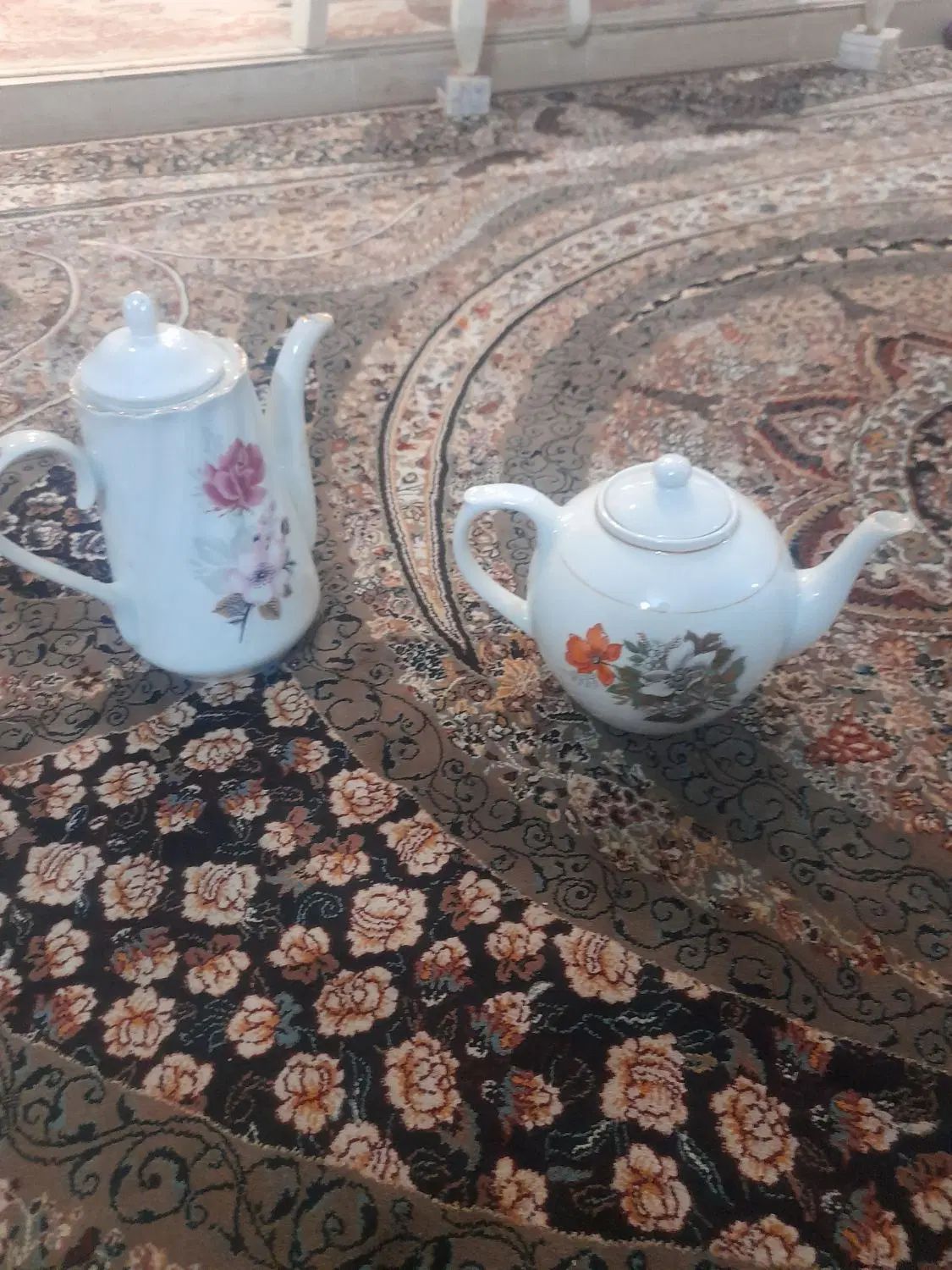 دوعددقوری سالم وزیبا|قوری، کتری، قهوه‌ساز دستی|کرج, کرج نو|دیوار