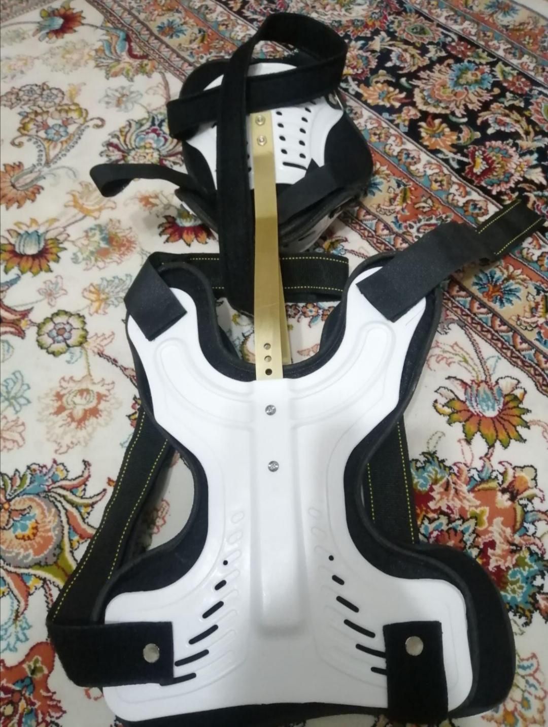 گردن بند طبی|آرایشی، بهداشتی، درمانی|اصفهان, شهرک امام خمینی|دیوار