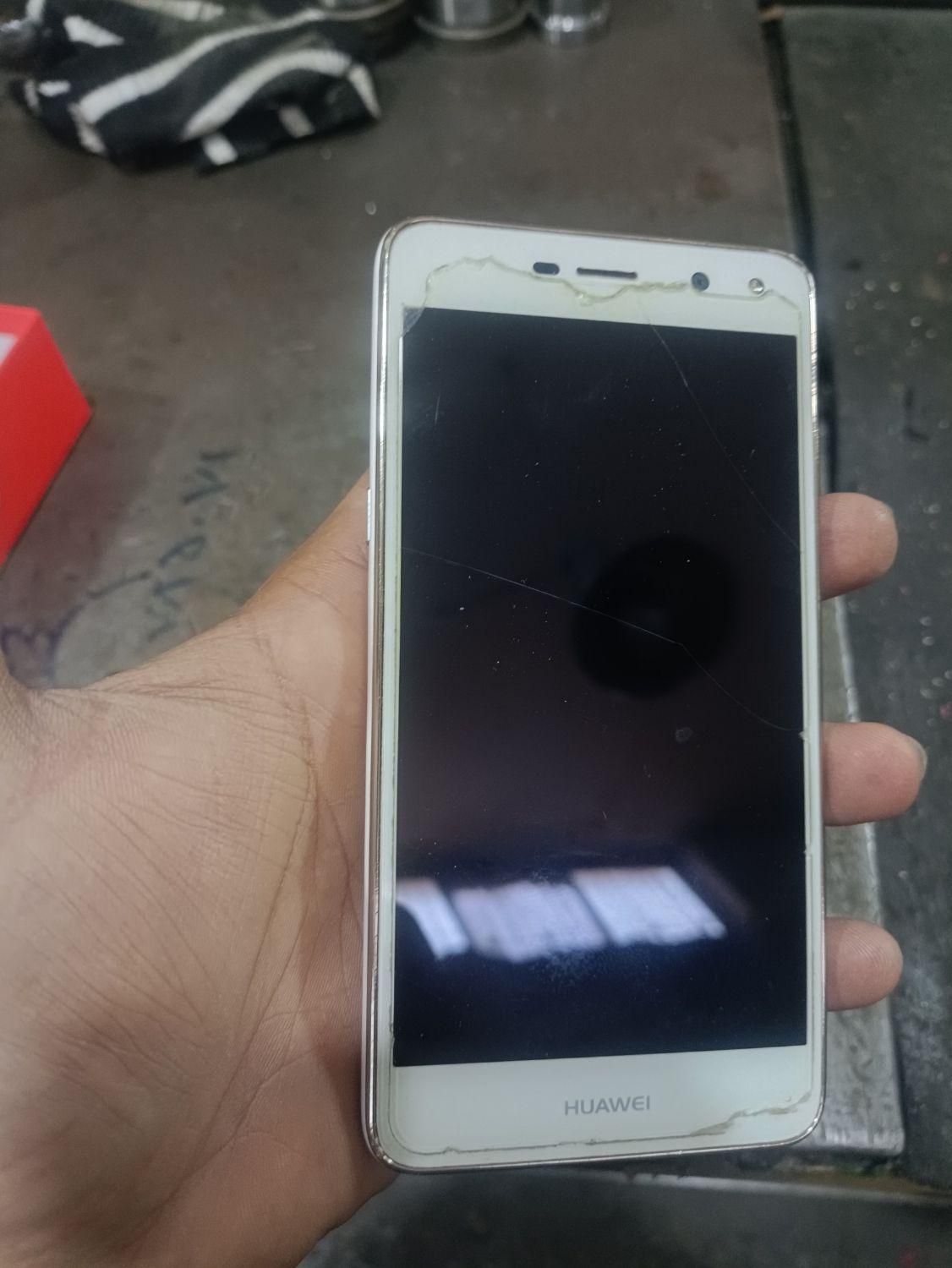 **فروش گوشی Huawei Y5 2017 با کیفیت**|موبایل|تهران, شهرک طالقانی|دیوار