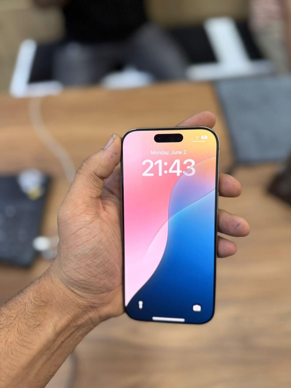 اپل iPhone 16 Pro با حافظهٔ ۲۵۶ گیگابایت|موبایل|شیراز, آزادی|دیوار