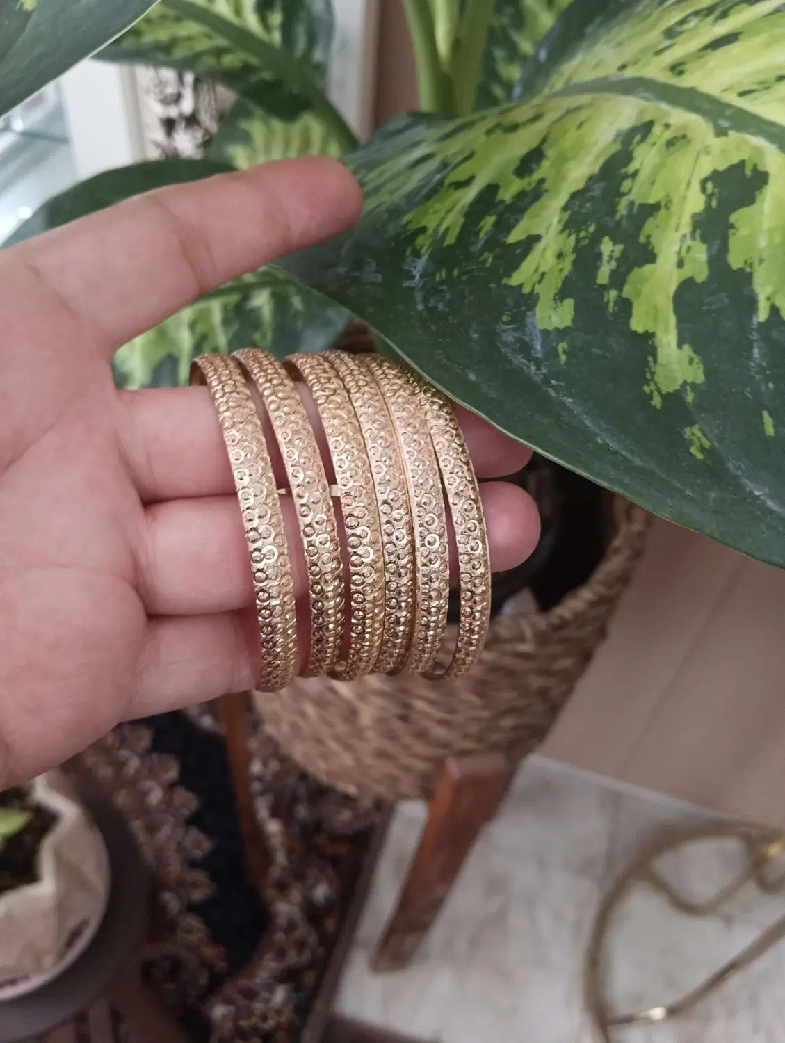 النگو طلا روس اصل|بدلیجات|کرج, باغستان|دیوار