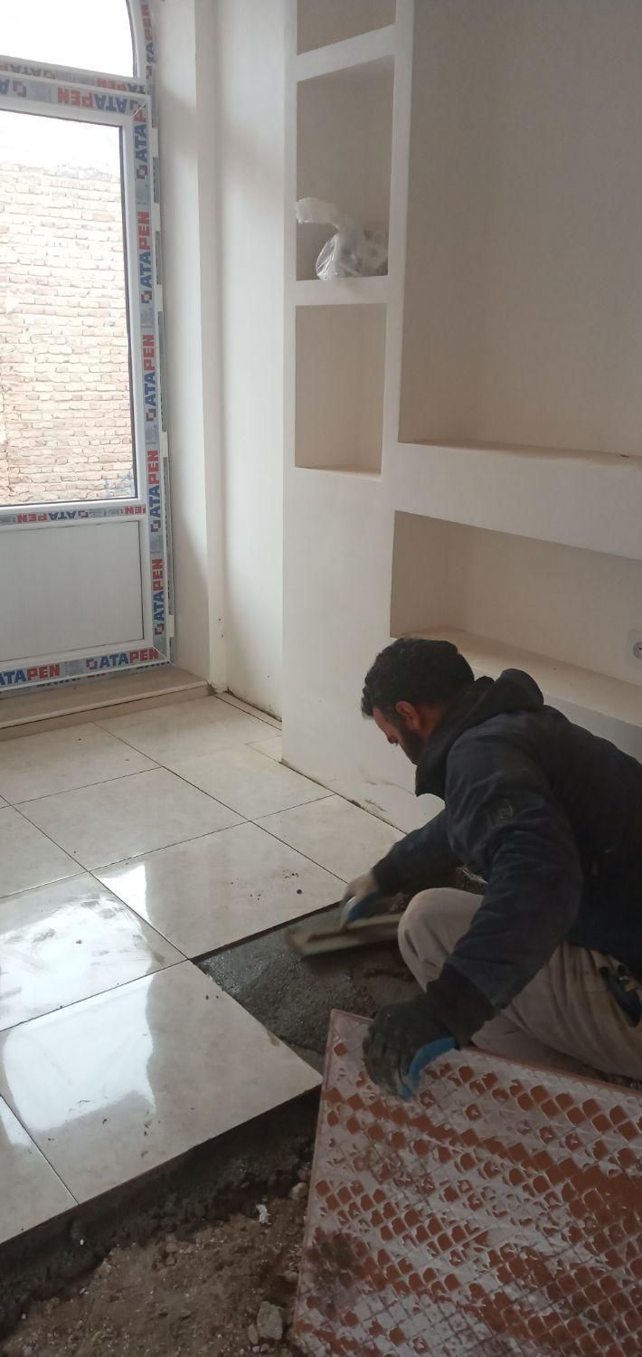 کاشی کاری ونما کاری پله بندی موزایگ نال وقرنیز|خدمات پیشه و مهارت|اهر, |دیوار