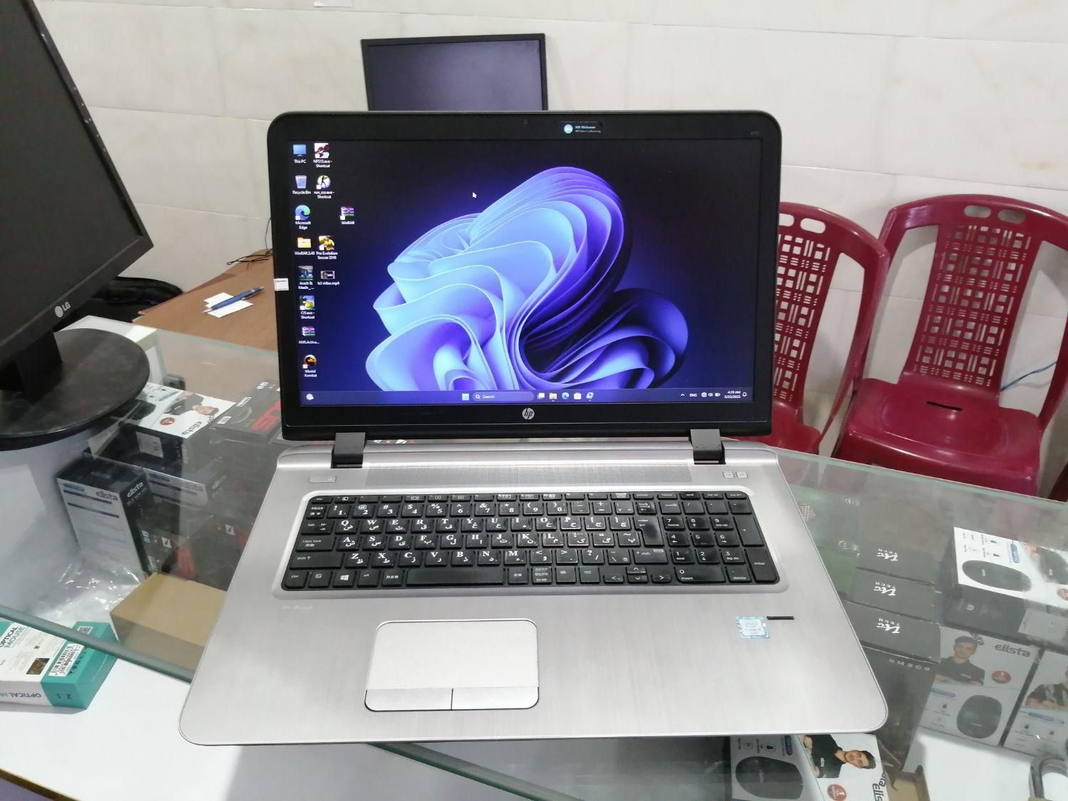 لپتاپ 2گرافیکه hp 470G3 با 2هارد ssdوhddمناسب بازی|رایانه همراه|سراوان, |دیوار