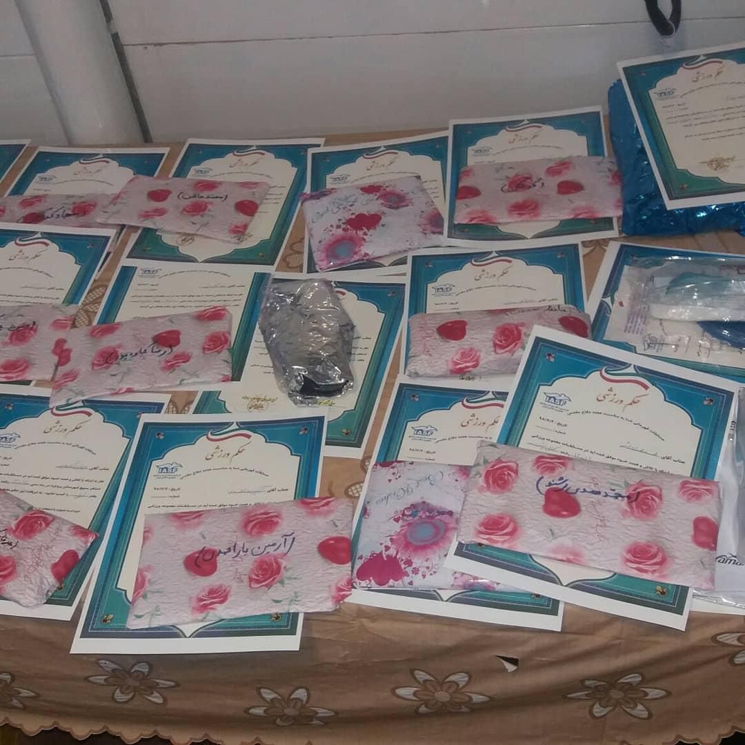 اموزش شنا اقایان|خدمات آموزشی|بروجرد, |دیوار