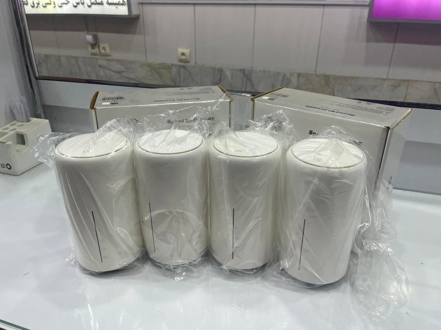 مودم 4/5 یوکیو اکبند HW3333 با لوازم اورجینال|مودم و تجهیزات شبکه|اصفهان, خرم|دیوار