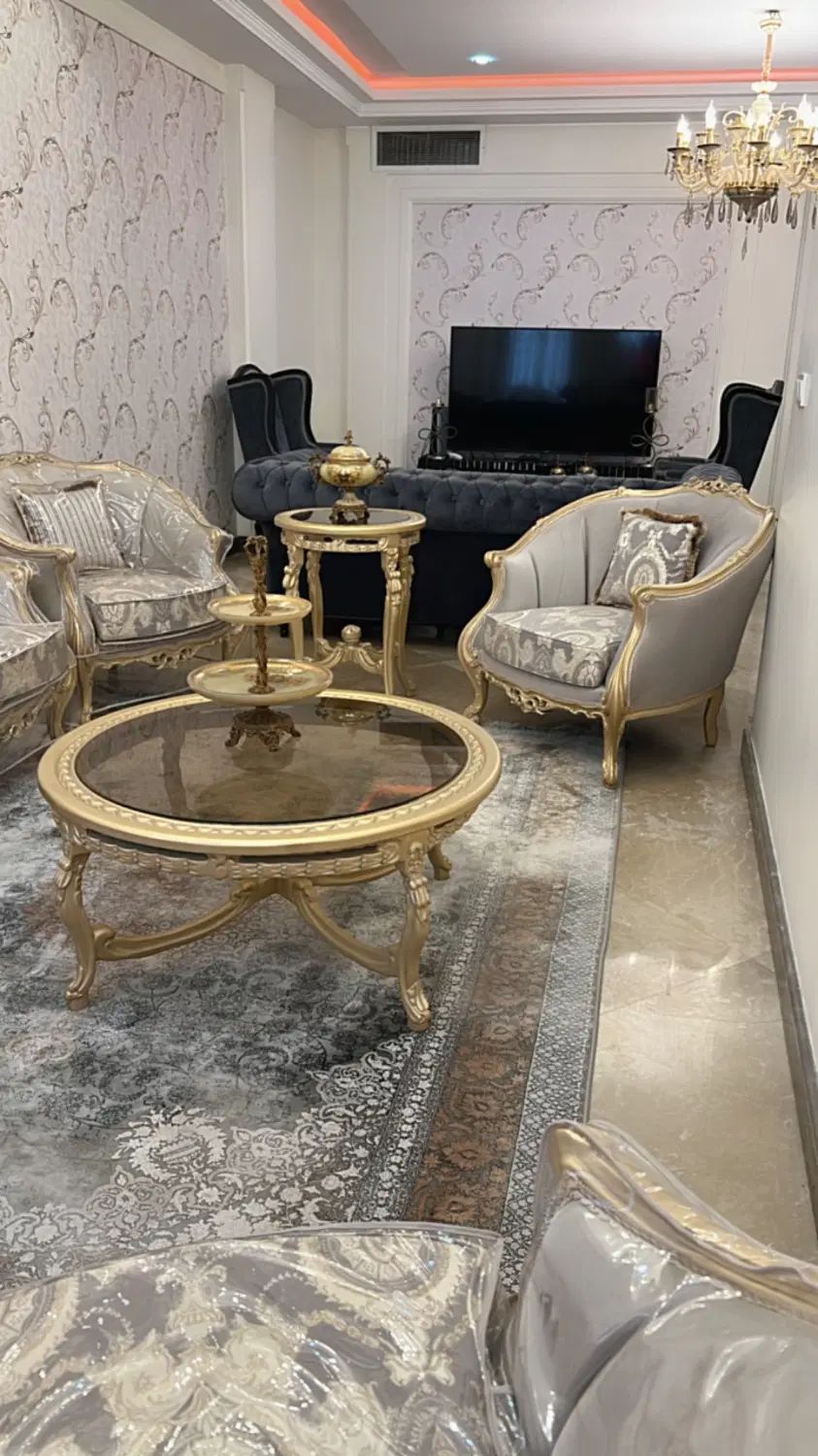مبلمان کلاسیک و غذا خوری شیک و مدرن|مبلمان خانگی و میز عسلی|تهران, جردن|دیوار