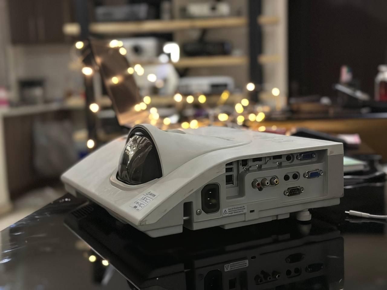 ویدئو پروژکتور هیتاچی|تلویزیون و پروژکتور|قم, سالاریه|دیوار