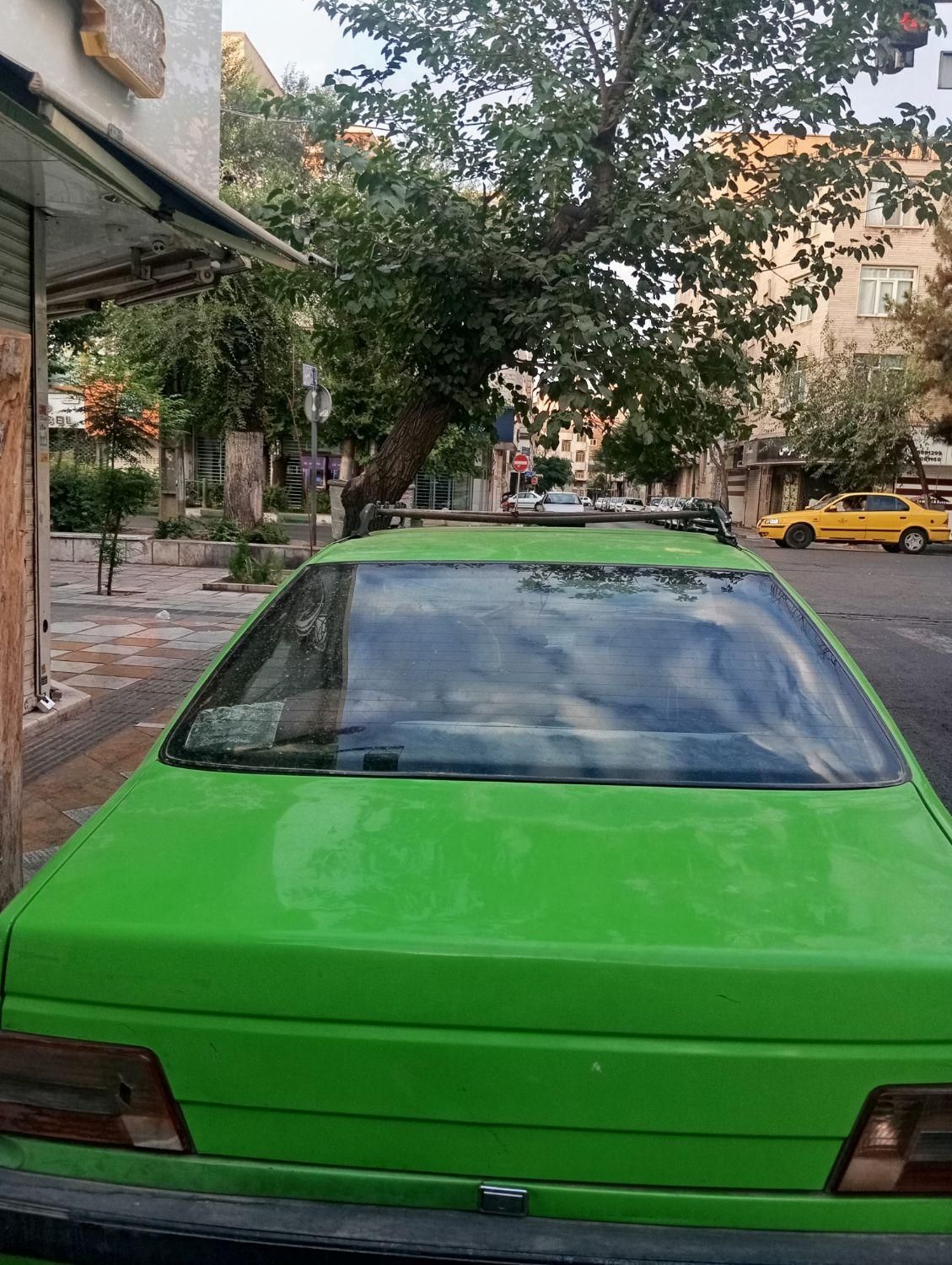 پژو 405 GLX - دوگانه سوز CNG، مدل ۱۳۸۹|خودرو سواری و وانت|تهران, نازی‌آباد|دیوار
