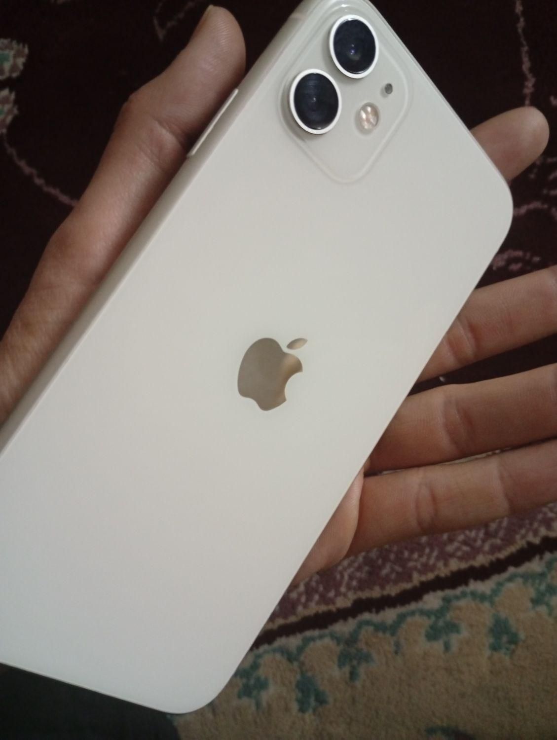 اپل iPhone 11 با حافظهٔ ۲۵۶ گیگابایت|موبایل|تهران, ایران|دیوار