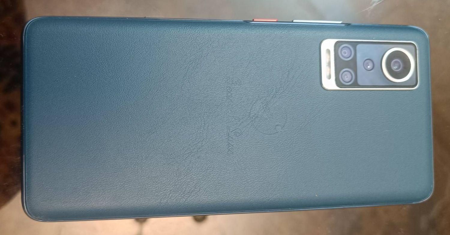 جی ال ایکس شاهین 3 با حافظهٔ ۱۲۸ گیگابایت|موبایل|تهران, تهرانسر شمالی|دیوار