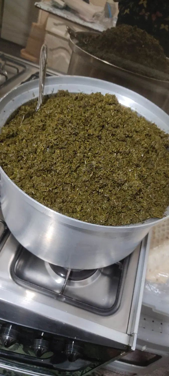 سبزی قرمه سرخ شده خونگی ،تازه و خوش عطر|خوردنی و آشامیدنی|تهران, بهمن یار|دیوار
