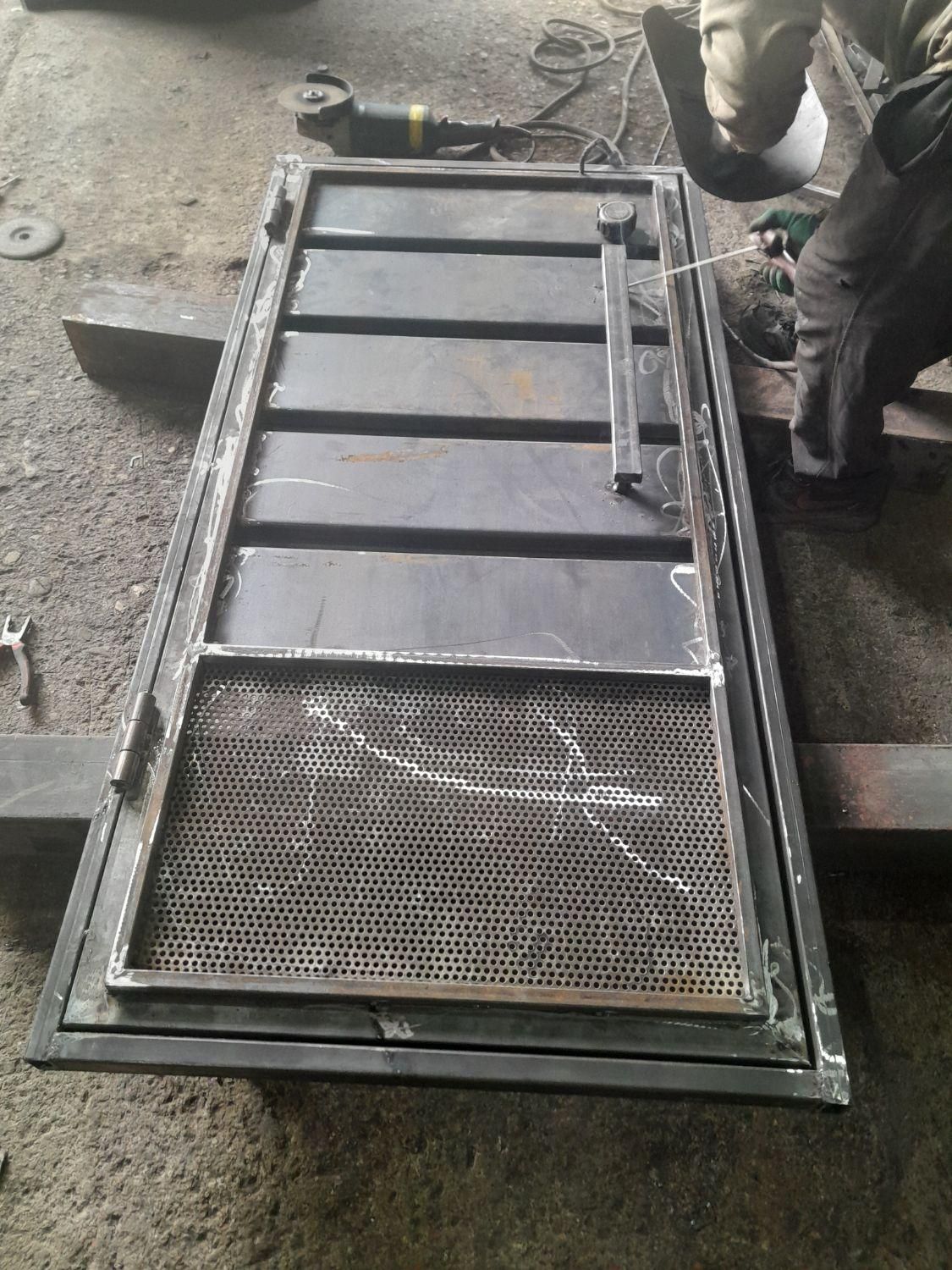 فلاشینگ و پله وکارهای جوشکاری ساختمان|خدمات پیشه و مهارت|نوشهر, |دیوار