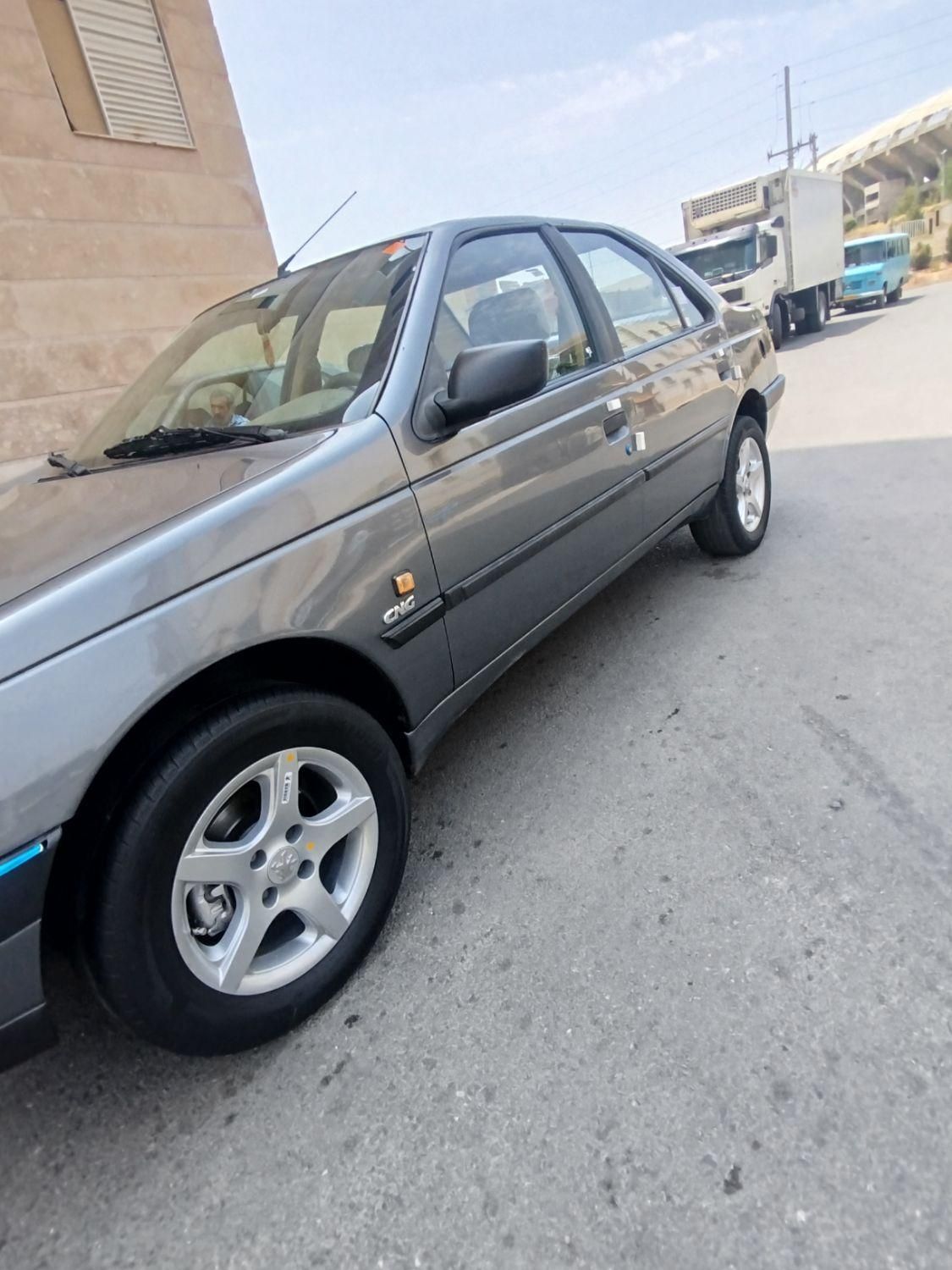 پژو 405 GLX - دوگانه سوز CNG، مدل ۱۳۹۴رینگ اسپورت|خودرو سواری و وانت|شیراز, میانرود|دیوار