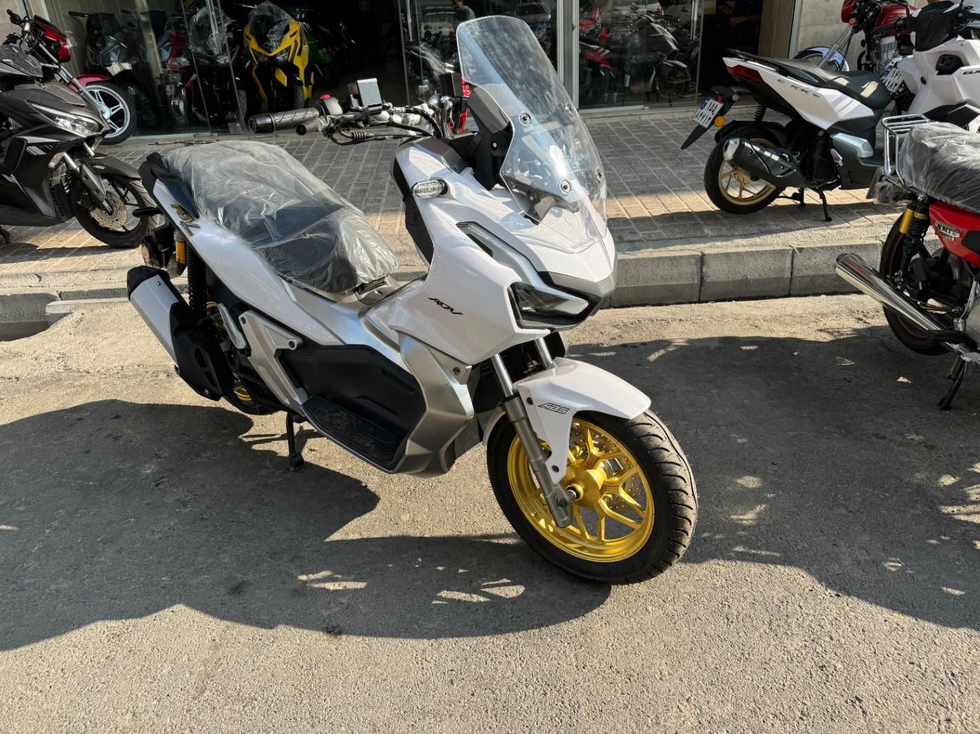 کبیر adv180فول ۱۴۰۴رنگبندی موجود صفر|موتورسیکلت|تهران, تهران‌سر|دیوار