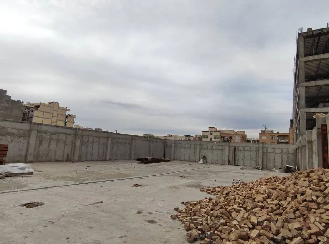 ۸۰۰ متر ۴دیواری فازیک محصور و دارای ورودی  اختصاصی|اجارهٔ دفتر صنعتی، کشاورزی، تجاری|اندیشه, شهرک المهدی|دیوار