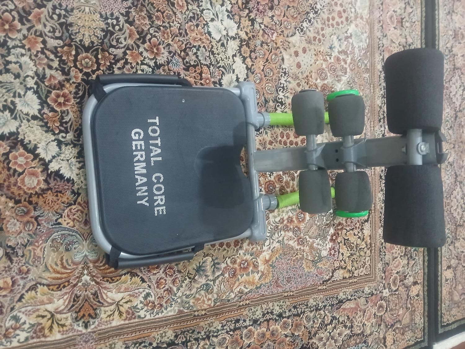 فرش یک ونیم در ۲ شسته و سالم|فرش|نهاوند, |دیوار