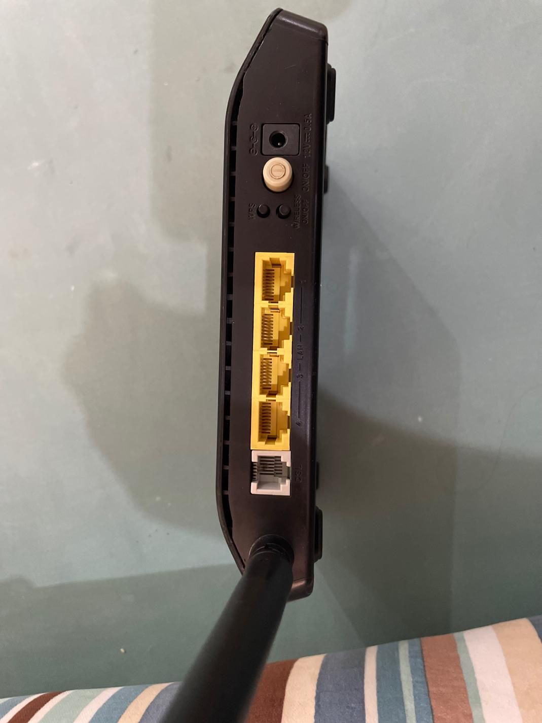 D-Link DSL-2730U مودم روتر|مودم و تجهیزات شبکه|رشت, معلم|دیوار