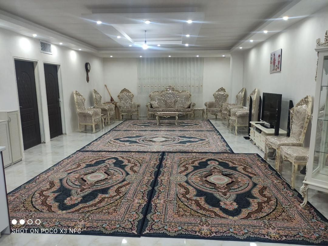 فروش آپارتمان ۱۴۰ متری ۲ خوابه خیابان بازرگانی|فروش آپارتمان|کرج, گلشهر|دیوار