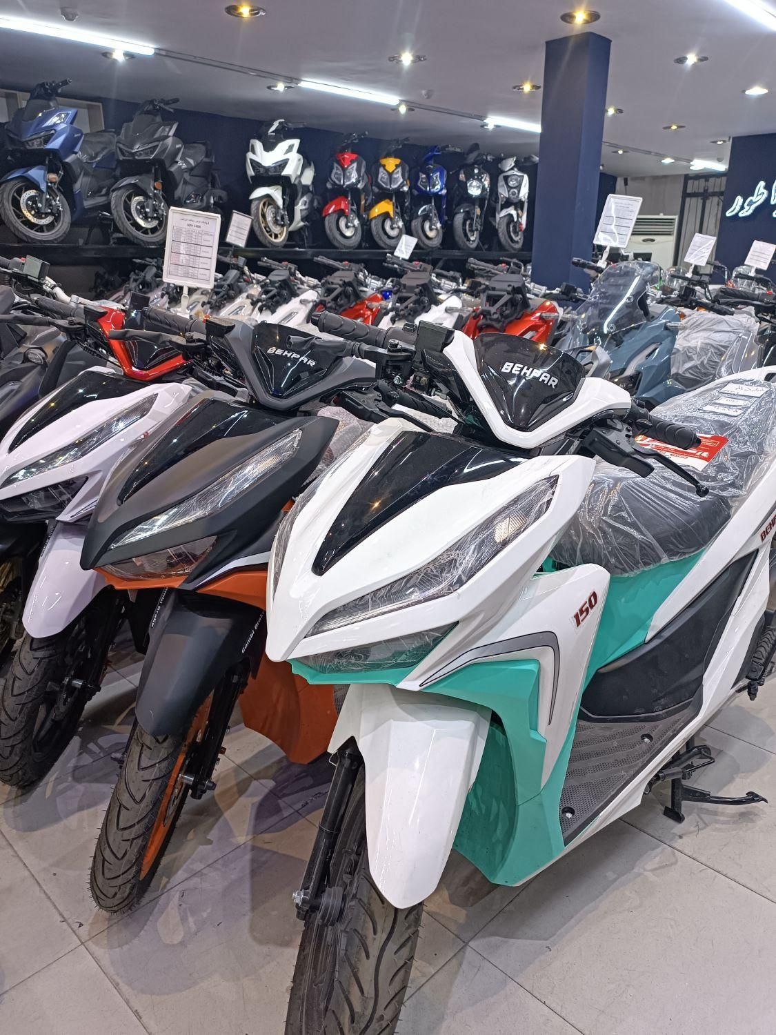 طرح کلیک ۱۴۰۴|موتورسیکلت|تهران, بهار|دیوار