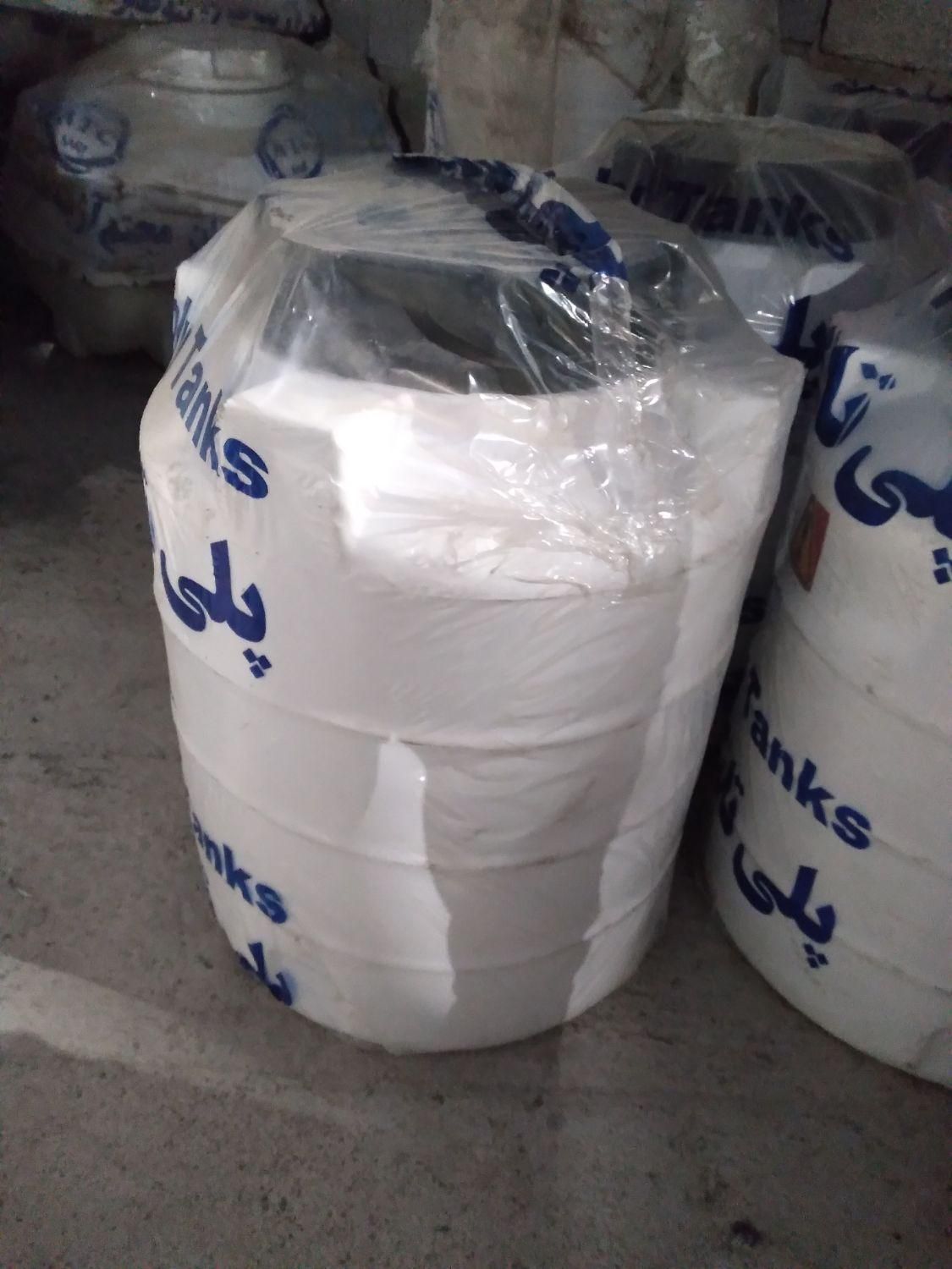 تانکر ۳۵۰لیتر پلی تانکس|مصالح و تجهیزات ساختمان|ماهدشت, |دیوار