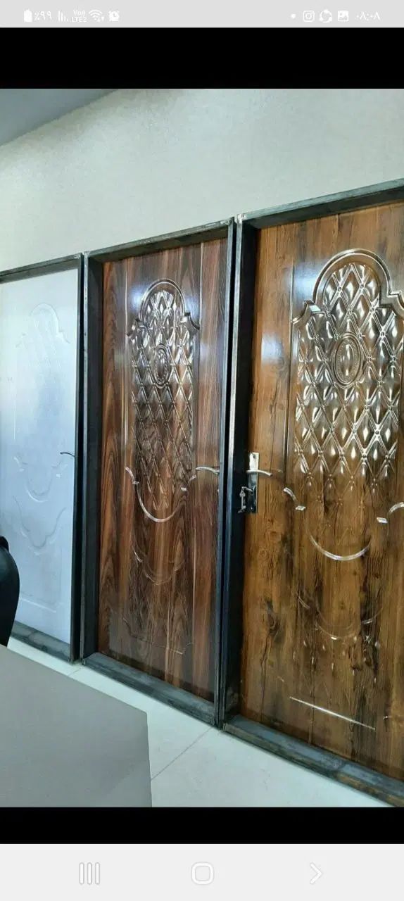 نیازمند بازاریاب خانم یا اقا دانشجو یاغیره ..|استخدام بازاریابی و فروش|شاهرود, |دیوار