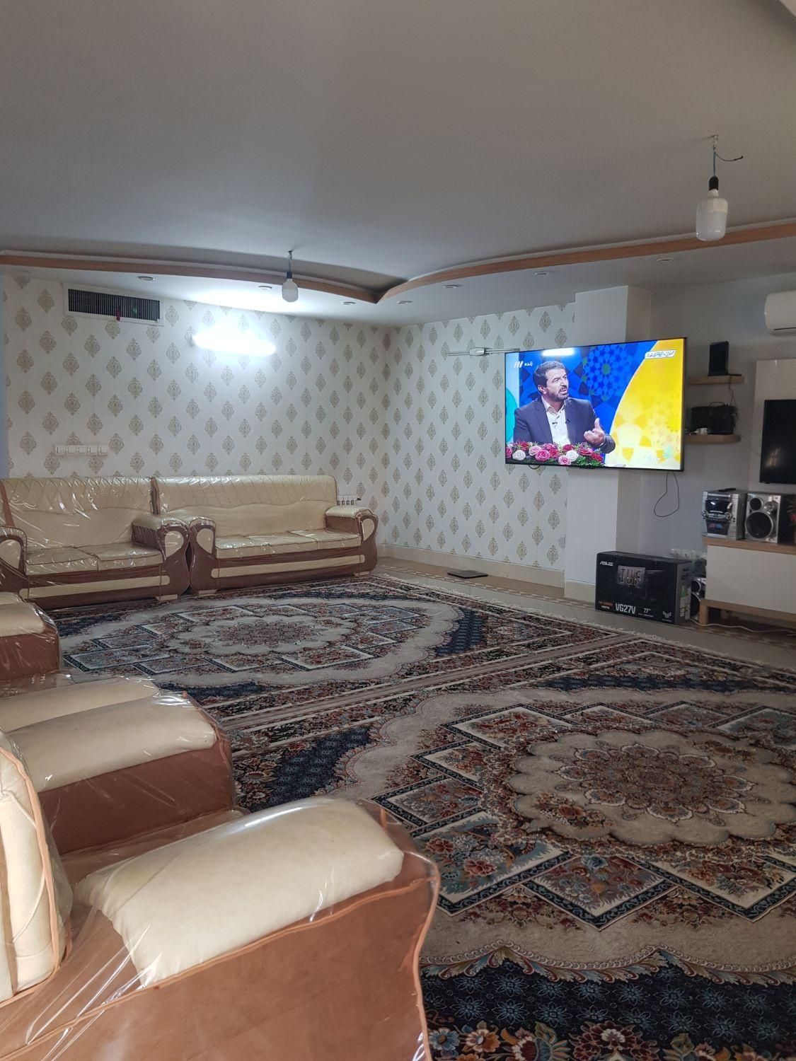 ۱۵۰ متر آپارتمان شیک / فول امکانات / بر باهنر|اجارهٔ آپارتمان|اصفهان, تیران|دیوار