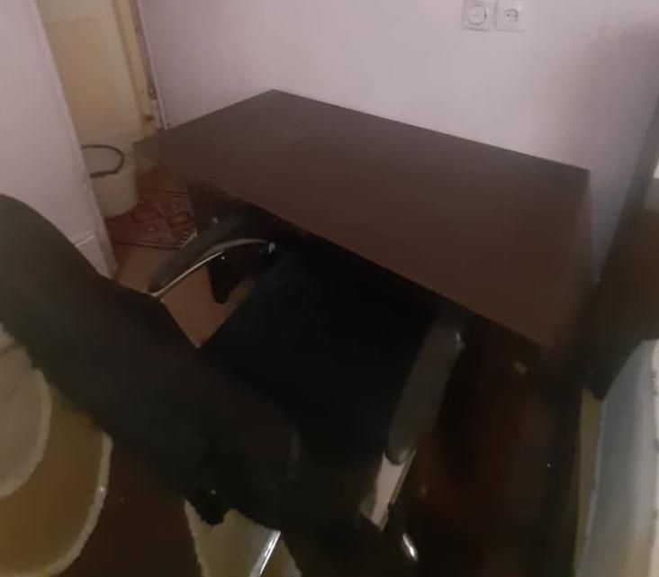 میز و صندلی تمام چوب|مبلمان اداری|کرج, حصارک بالا|دیوار