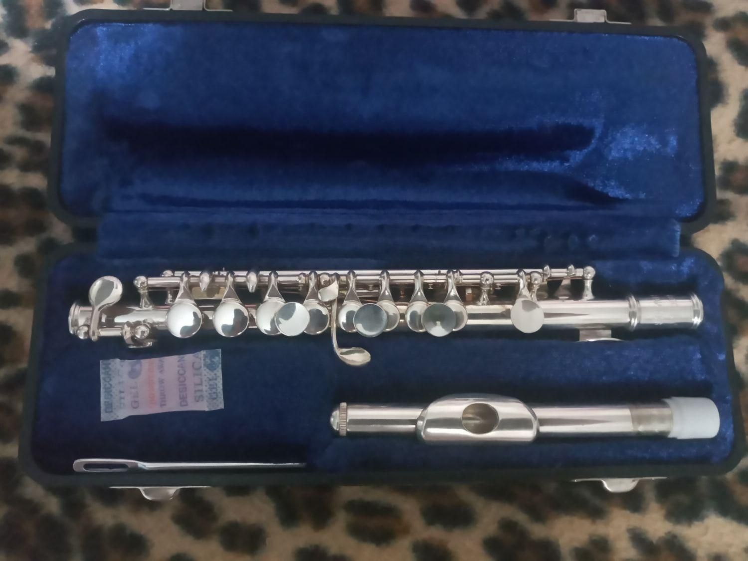 فلوت پیکولو.بوسی هوکیس PICOLO|سازهای بادی|ری, حمزهآباد|دیوار