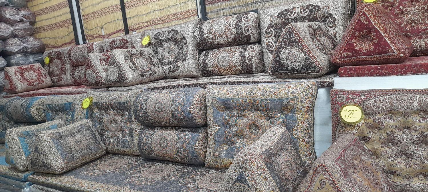 پشتی شاه نشین سنتی سفره هفت سین مدل ۱۲ رنگ|پشتی|مشهد, وکیلآباد|دیوار