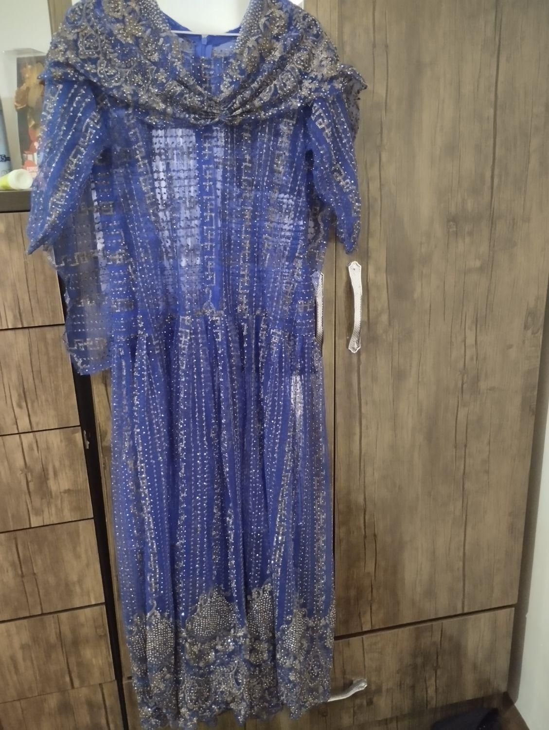 لباس سقزی|لباس|سنندج, |دیوار