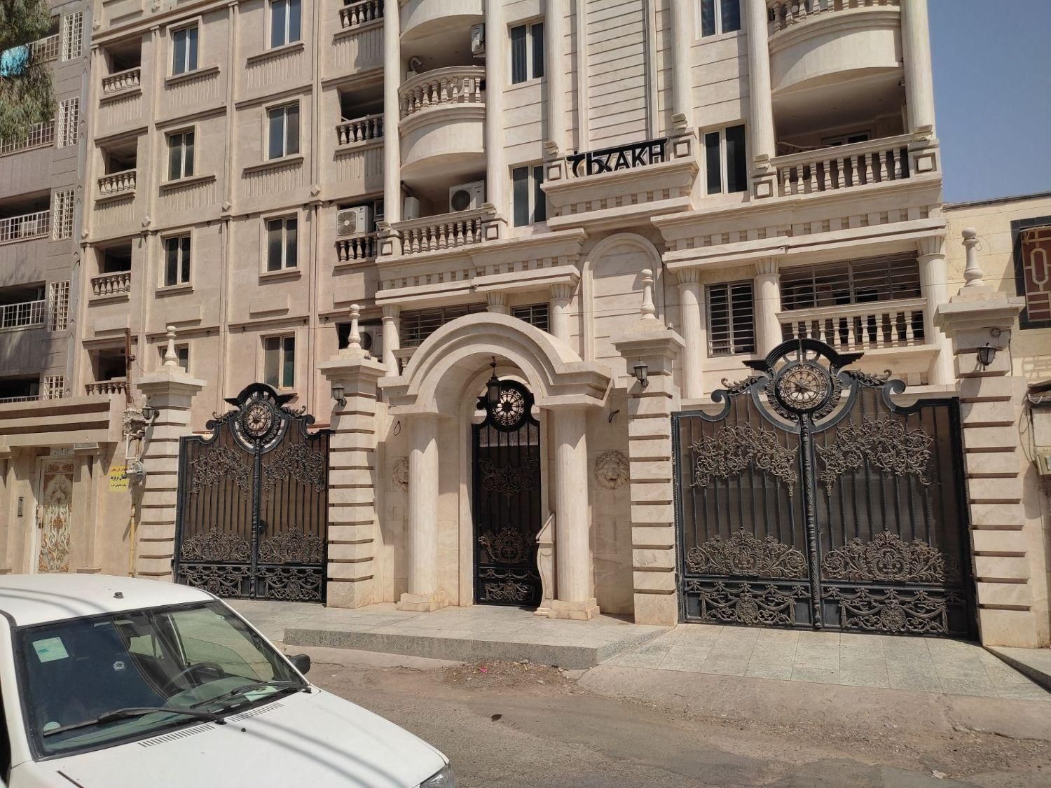 اجرای سنگ نما و سرامیکاری|خدمات پیشه و مهارت|ورامین, |دیوار