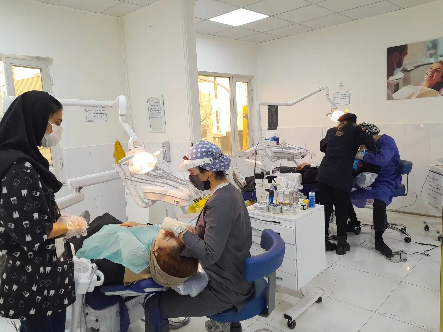 رهن و اجاره درمانگاه و ساختمان پزشکان|اجارهٔ دفتر کار، اتاق اداری، مطب|تهران, جمهوری|دیوار