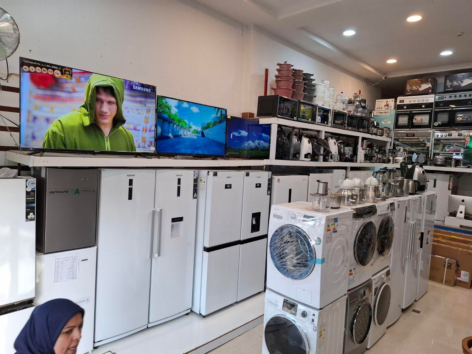 ماشین لباسشویی 8کیلو 1400 دور لمسی BLDC پاکشوما|ماشین لباسشویی و خشک‌کن لباس|مشهد, شاهد (شهرک غرب)|دیوار