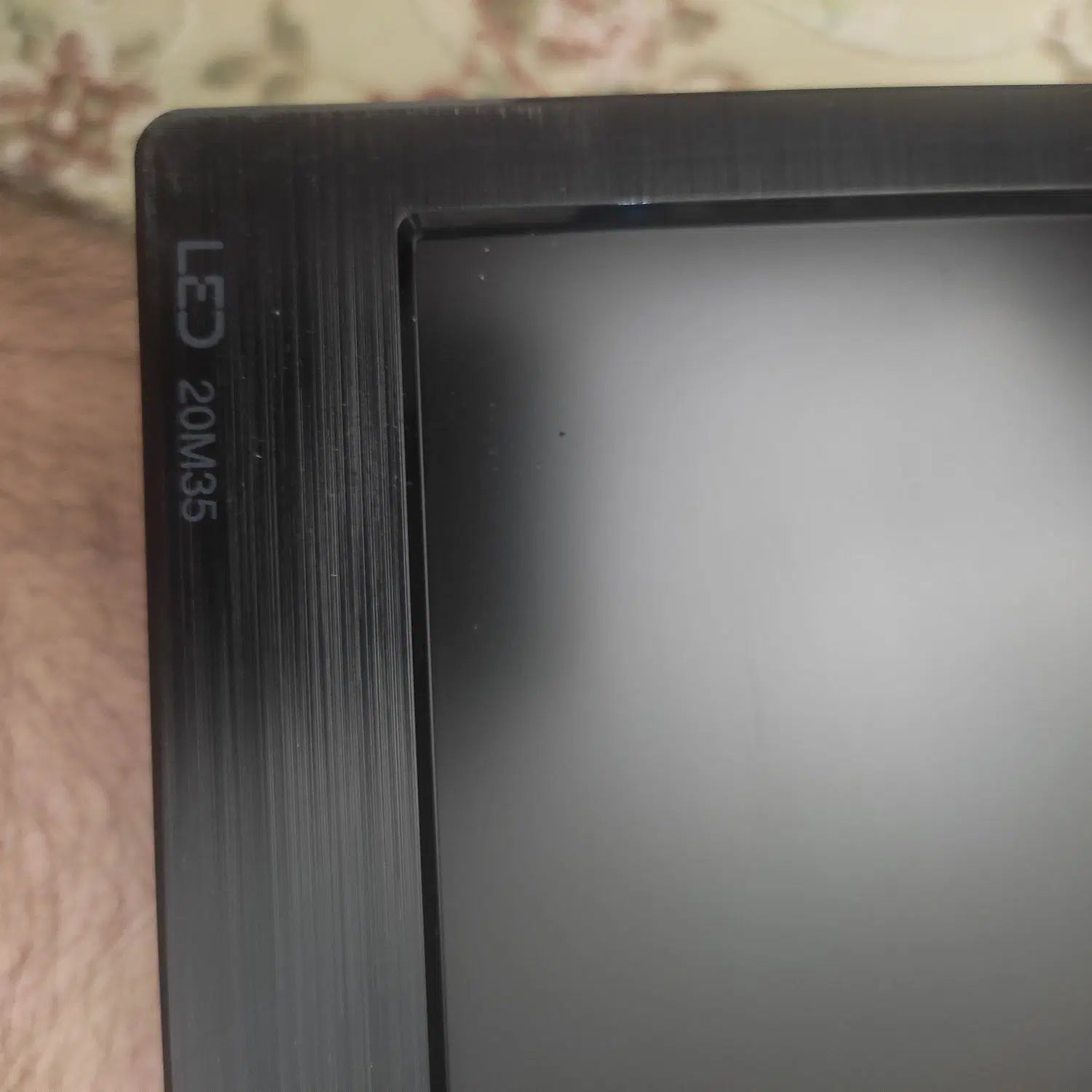 مانیتور ال جی مدل 20MP38HB سایز 19.5 اینچ|قطعات و لوازم جانبی رایانه|تهران, خواجه نظام الملک|دیوار