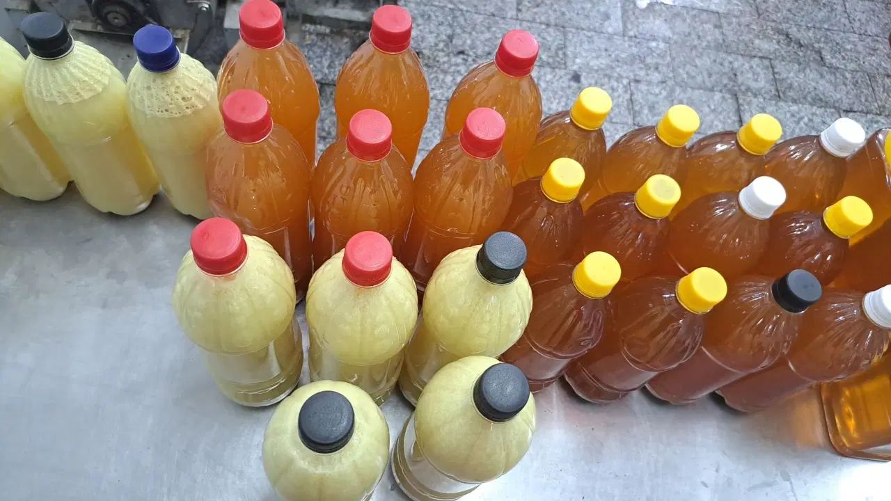 آبلیمو و آبغوره رب  گوجه گیری و سبزی خردکنی|خوردنی و آشامیدنی|اصفهان, باتون|دیوار
