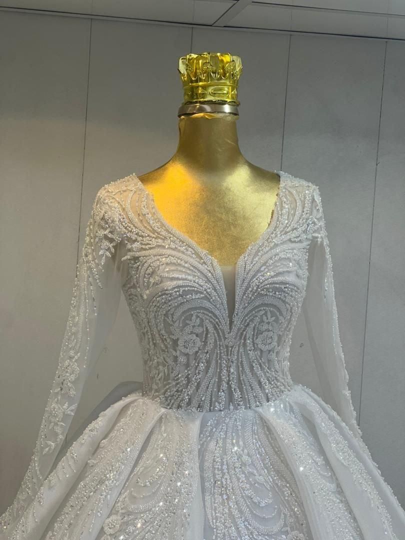 لباس عروس|لباس|اراک, |دیوار