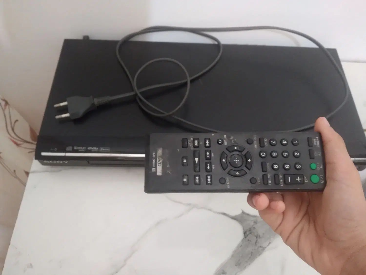 دستگاه، پخش کننده دی وی دیDVD همراه با کنترل|پخش‌کننده DVD و ویدیو|بندرعباس, |دیوار