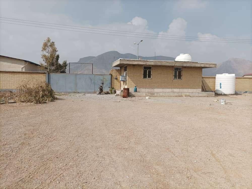 سوله ۱۰۰۰ متر ۴۰۰۰ متر زمین شهرک صنعتی رازی شهرضا|فروش دفتر صنعتی، کشاورزی، تجاری|شهرضا, |دیوار