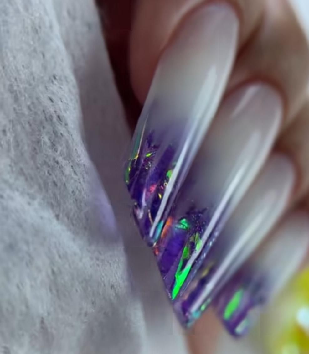 خدمات و اموزش کاشت ناخن اموزش بافت مو اکستنشن مژه|خدمات آرایشگری و زیبایی|فردیس, فردیس|دیوار