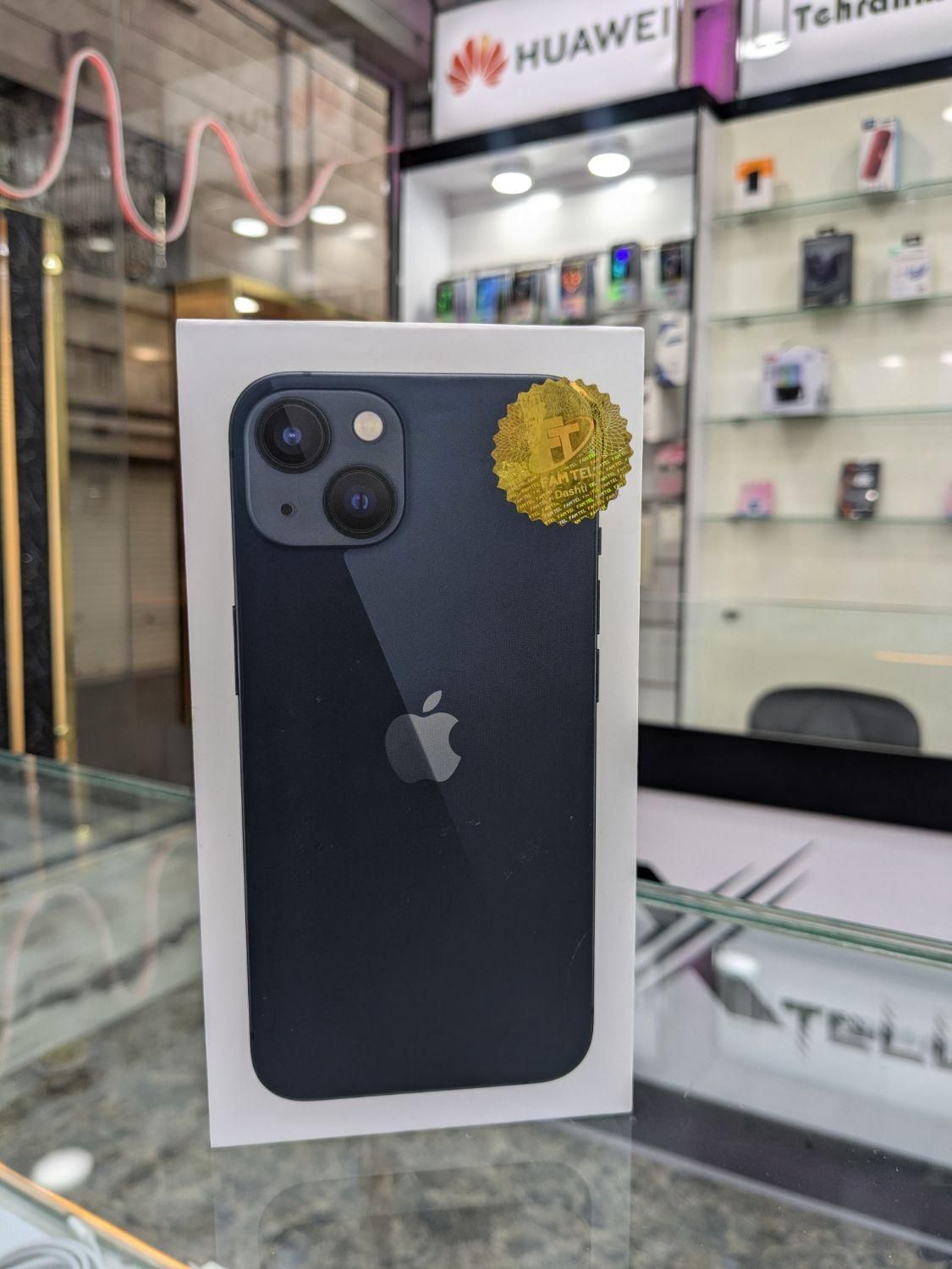 اپل iPhone 13 ۱۲۸ گیگابایت آکبند|موبایل|تهران, مهرآباد جنوبی|دیوار