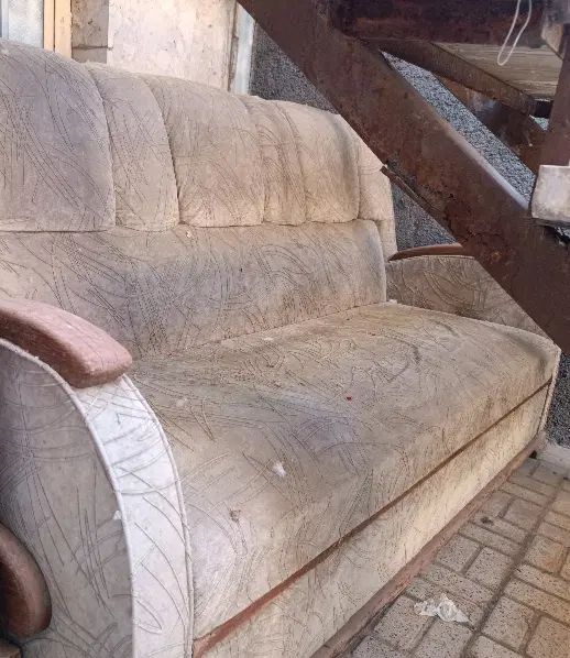 مبلمان رایگان|مبلمان خانگی و میز عسلی|مشهد, کلاهدوز|دیوار