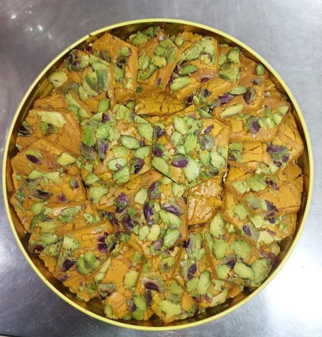 سوهان تازه به تازه|خوردنی و آشامیدنی|قم, بوستان خلیج فارس|دیوار